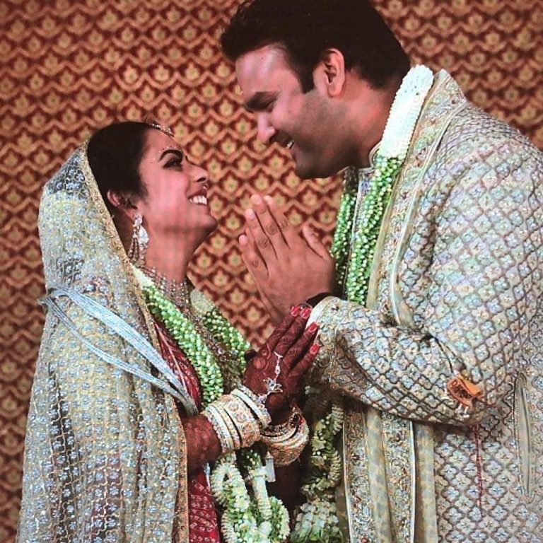 Indian celebrities' wedding: Isha Mehta and Anand Ambani wedding