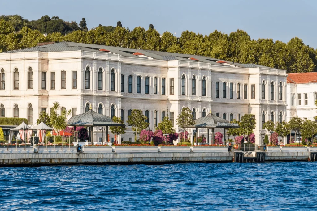 Four-Seasons-Bosphorus