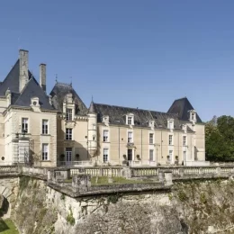 Luxury destination wedding in loire valley