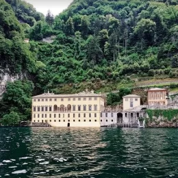 Destination wedding in Lake Como