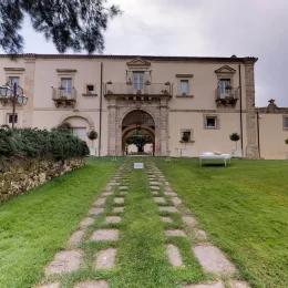 Weddings-in-Sicily-at-Castello-Camemi